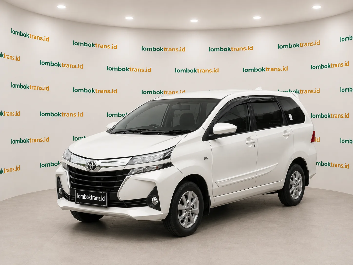 Toyota Avanza Lombok